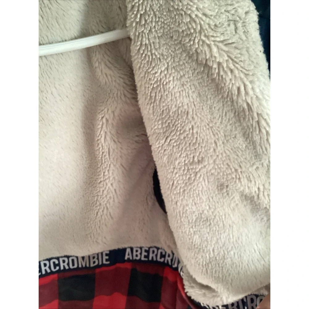 ABERCROMBIE KIDS BLUE BOYS WINTER COAT SIZE 9-10 Preowned‎